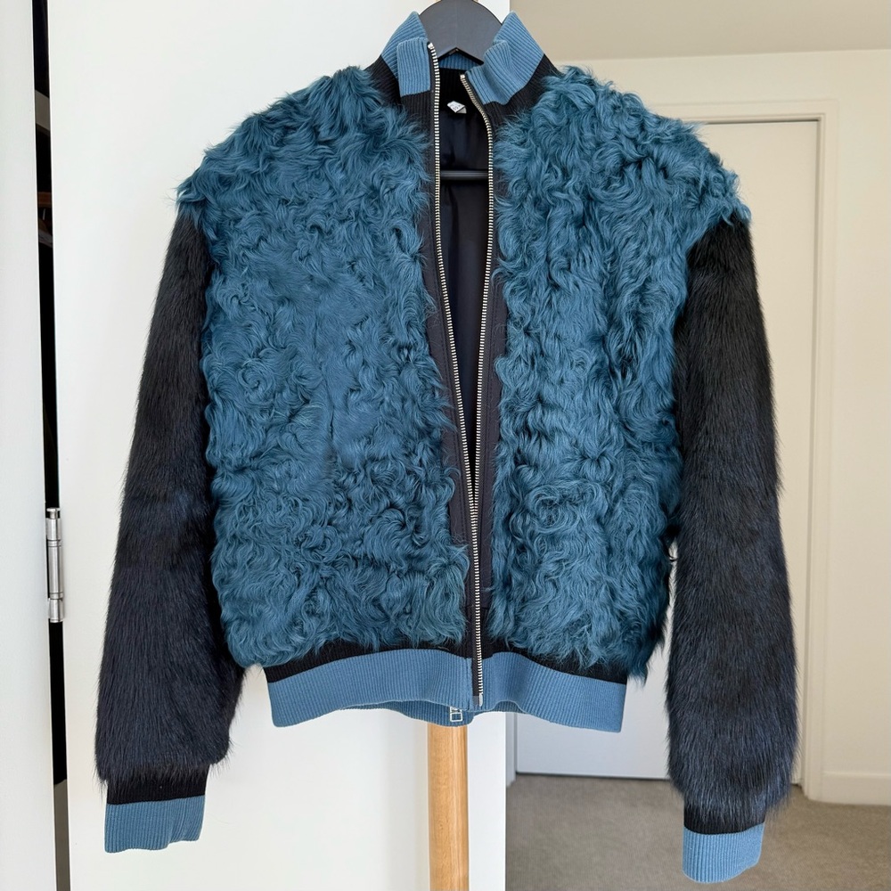 Luxury Parisian brand «Faith connexion". Real fur Bomber. XS size. Like New